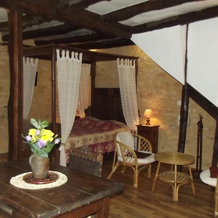 Gites Des 3 Vallees Salignac Eyvigues المظهر الخارجي الصورة